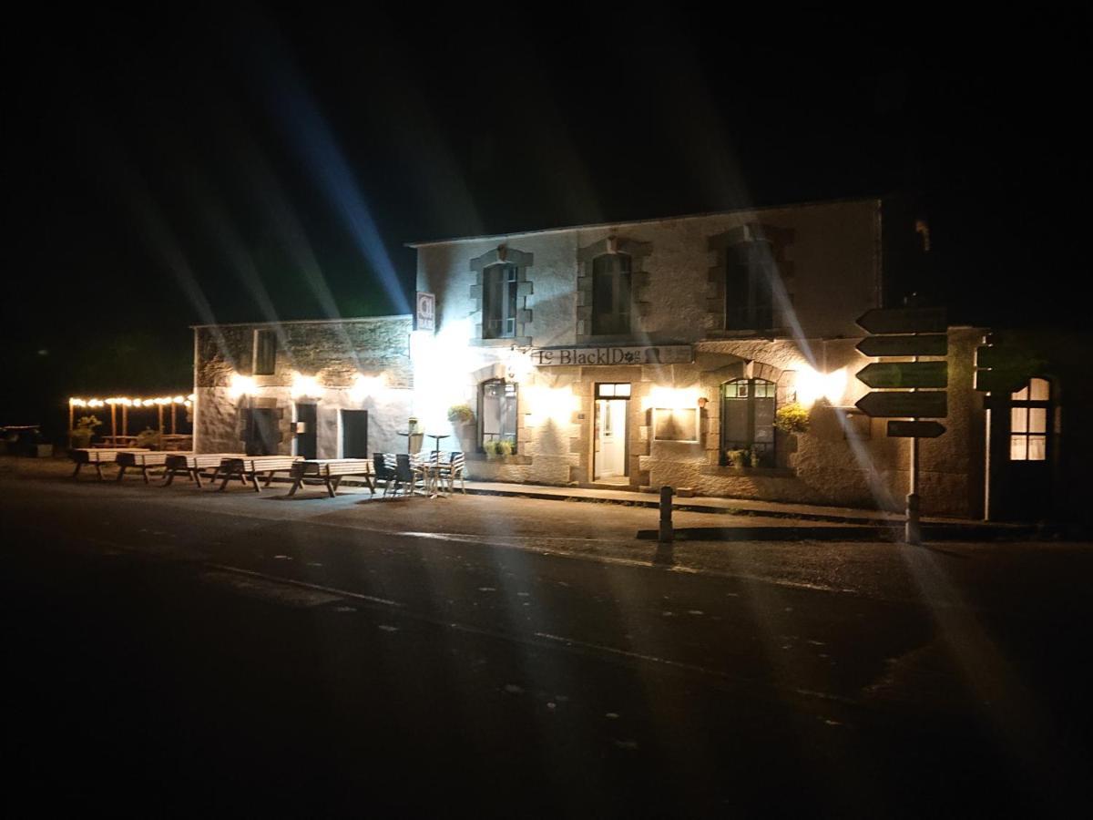 Le Black Dog Pub Saint-Aignan  Kültér fotó
